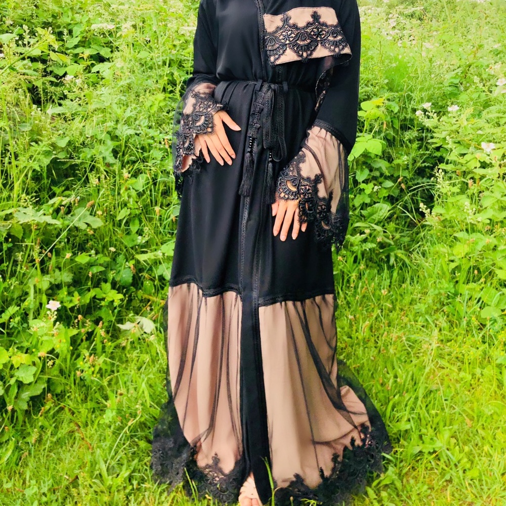 Luxury Abaya Dubai black lace kaftan